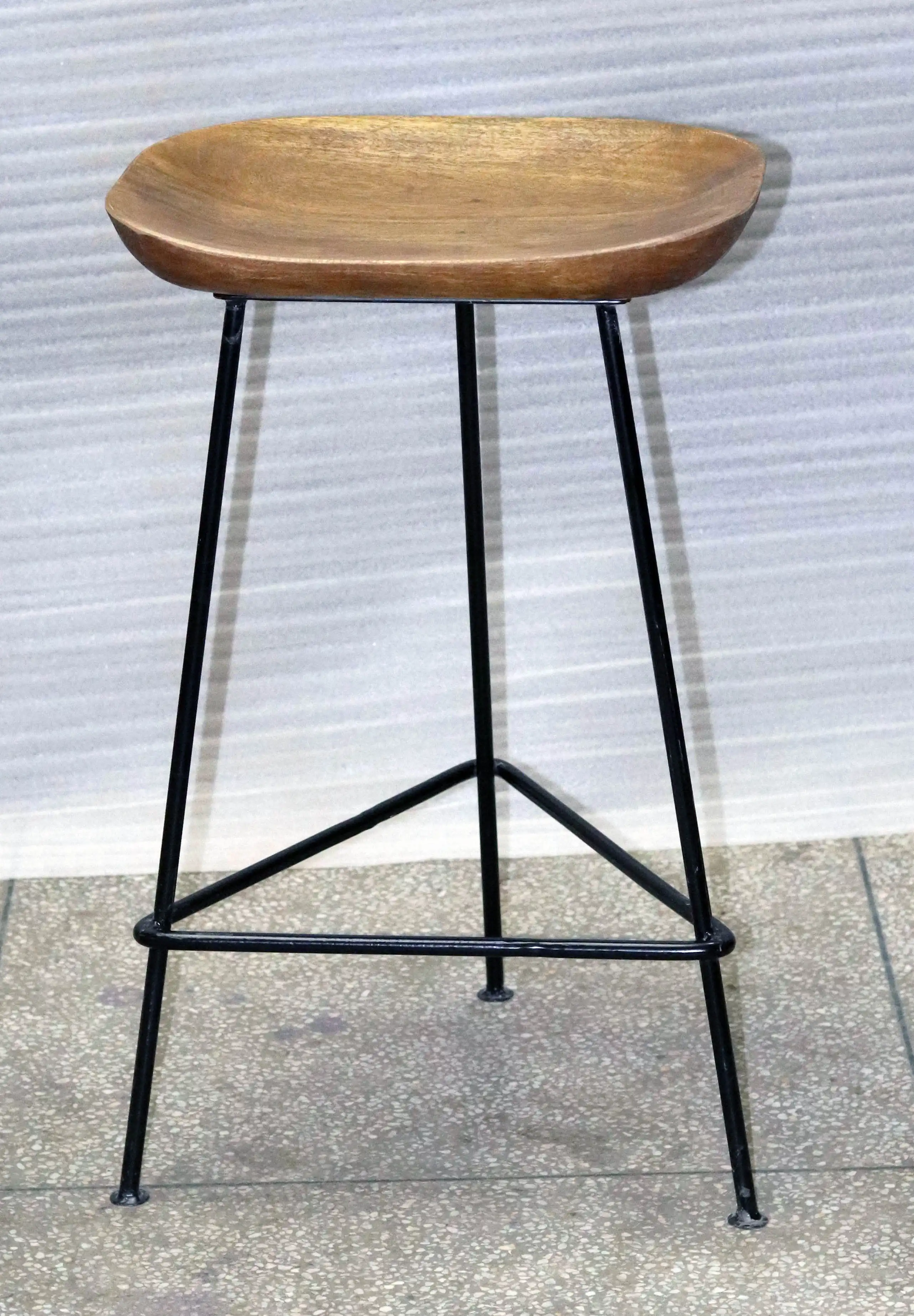Iron Round Stool with Wooden Top ( Top is Knock Down) - popular handicrafts